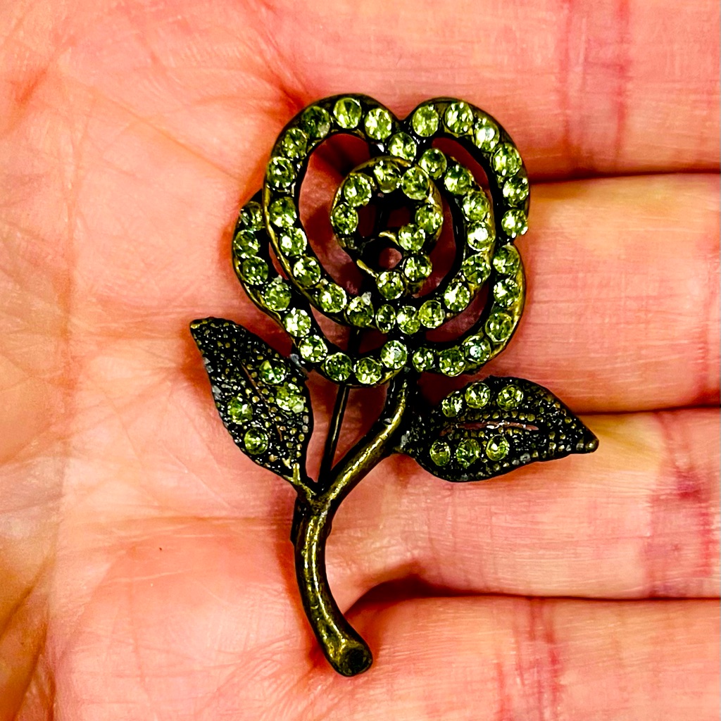 Vintage Rose Brooch W Green Crystals Old 25$
